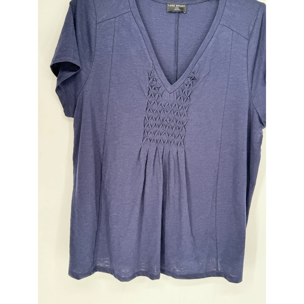 Lane Bryant Smocked V-Neck Top Women 18/20 Navy Blue NWOT Cotton Short Sleeve - Picture 3 of 12